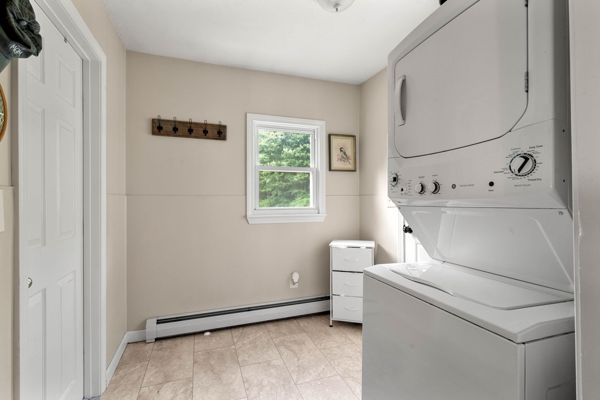 755 Chester Road Auburn, NH 03032 - Photo 34 of 58 Gallery Image 34