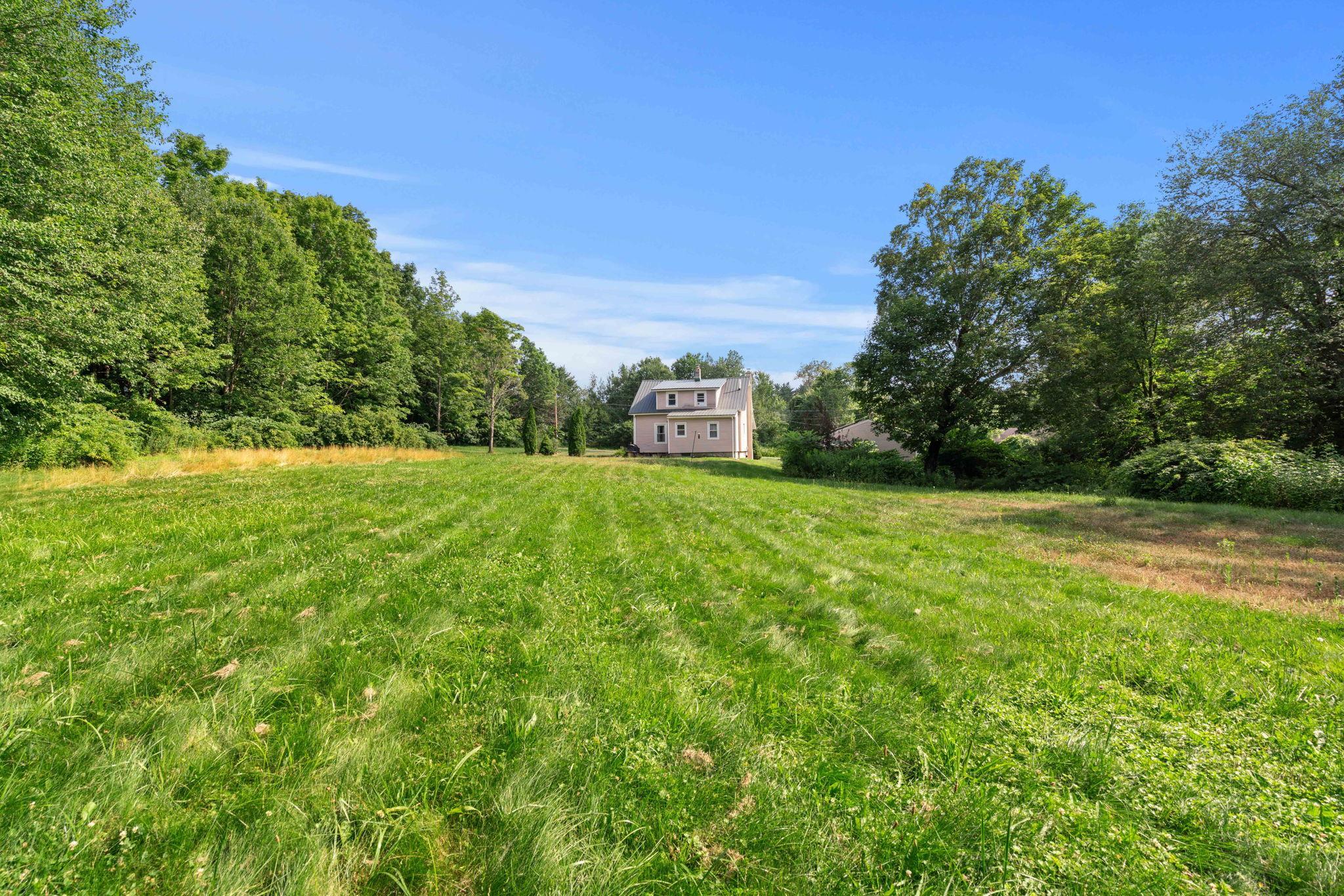 755 Chester Road Auburn, NH 03032 - Photo 54 of 58 Gallery Image 54