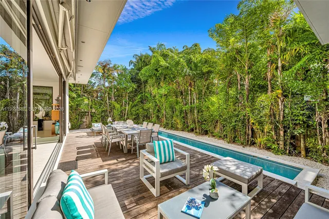 $5,190,000 | 7501 Coquina Drive, North Bay Village, FL 33141
