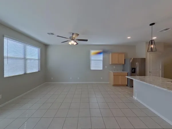 $1,599 | 19781 North Lauren Road, Maricopa, AZ 85138