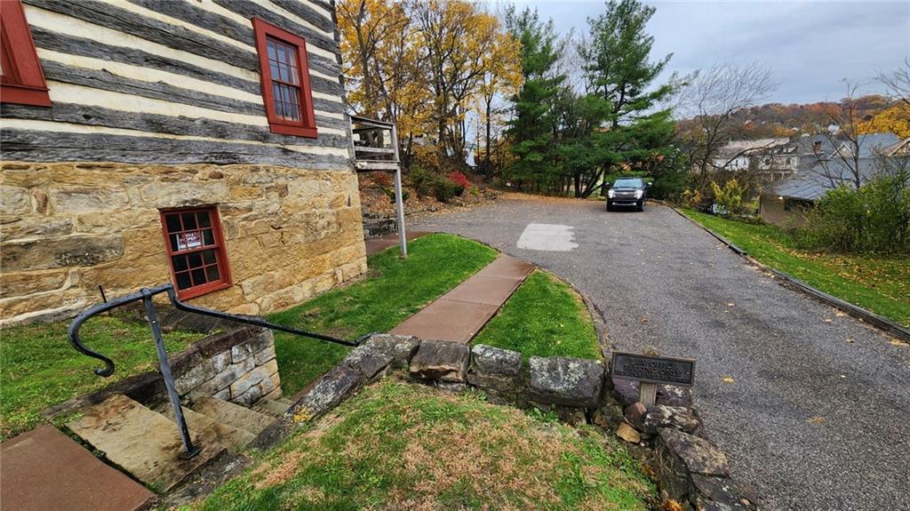 209 West Diamond Street Butler, PA 16001 - Photo 3 of 17