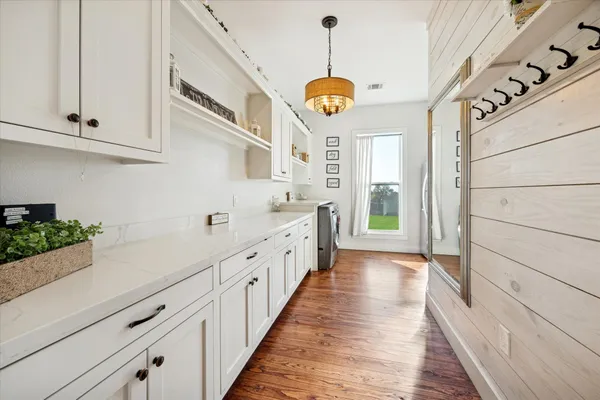 $799,000 | 2283 Farm To Market 332 Brenham Tx 77833, Brenham, TX 77833