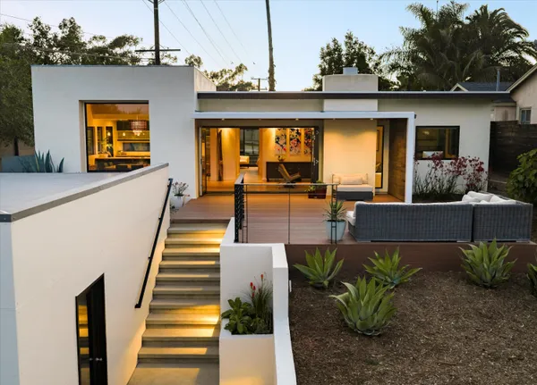 $1,985,000 | 11 Romaine Drive, Santa Barbara, CA 93105