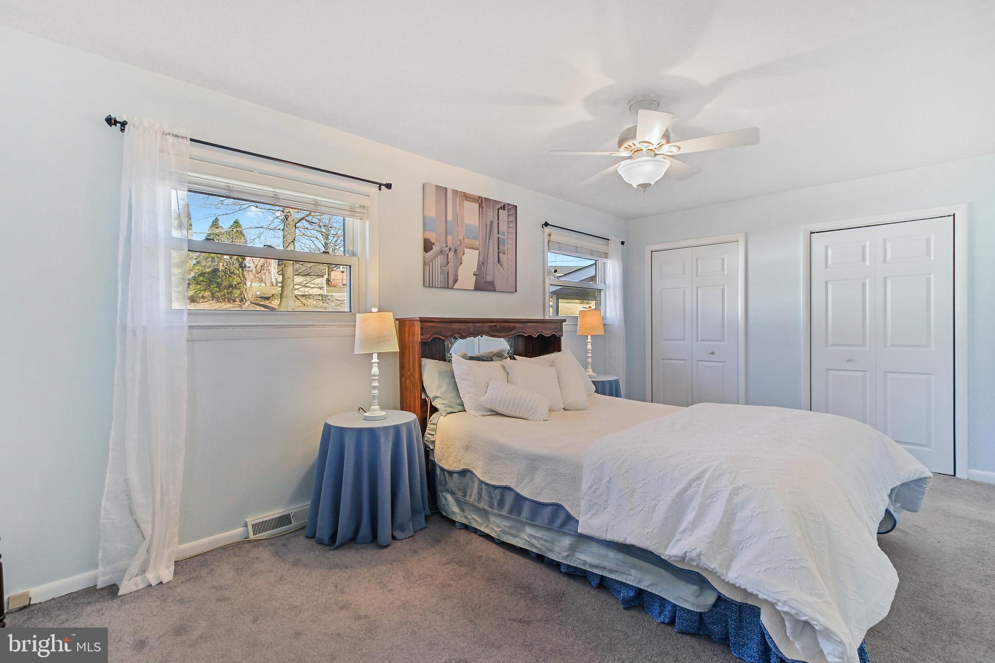 131 Harvard Road Hagerstown, MD 21742 - Photo 13 of 25 Very spacious master bedroom!