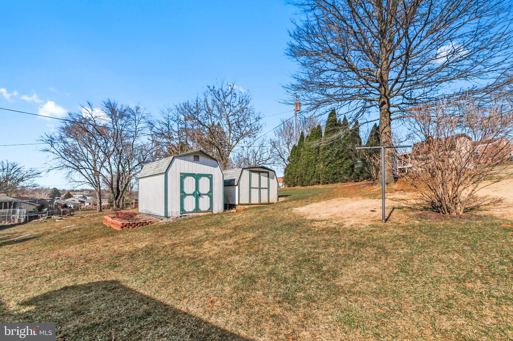 131 Harvard Road Hagerstown, MD 21742 - Photo 23 of 25 Two sheds for your convenience