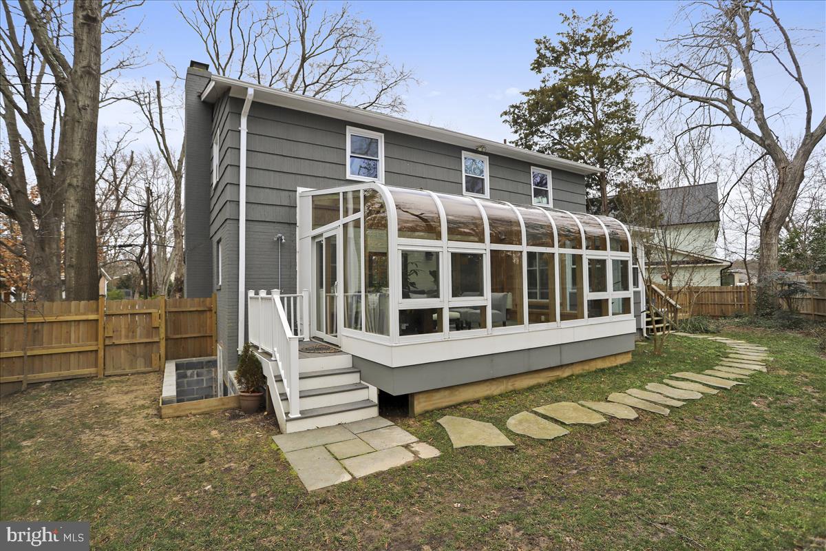 1226 Falster Road Alexandria, VA 22308 - Photo 32 of 33 Gallery Image 32