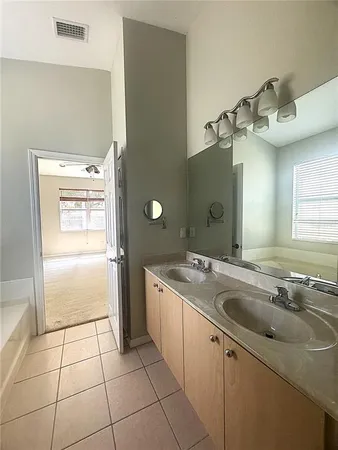 $2,795 | 11739 Holly Creek Drive, Riverview, FL 33569