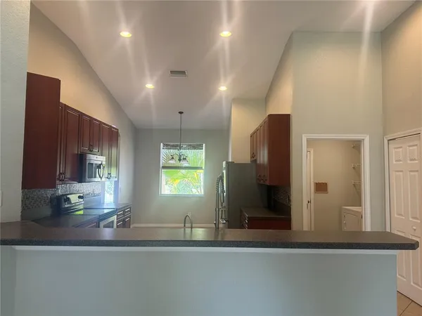 $2,795 | 11739 Holly Creek Drive, Riverview, FL 33569