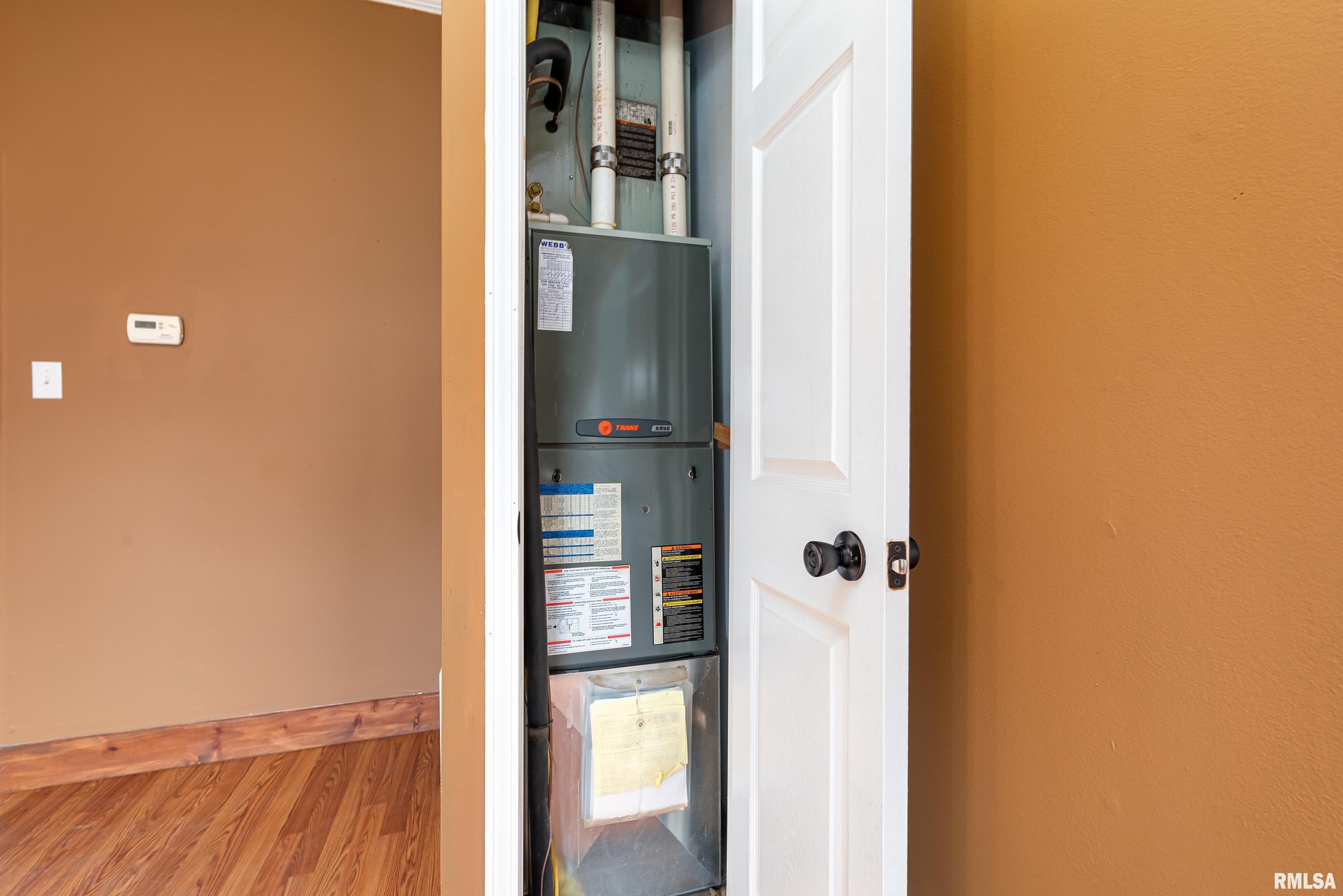 307 7th Street Colp, IL 62918 - Photo 13 of 33