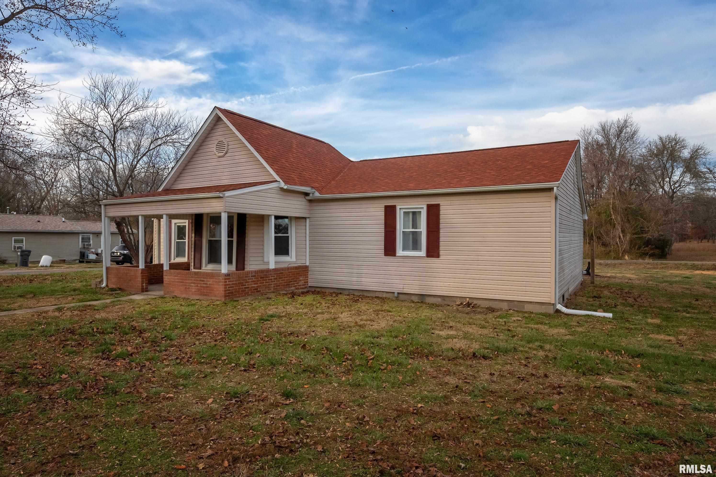307 7th Street Colp, IL 62918 - Photo 2 of 33
