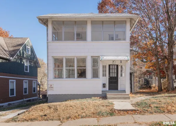 $122,000 | 1605 Arlington Avenue, Davenport, IA 52803