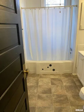 $122,000 | 1605 Arlington Avenue, Davenport, IA 52803