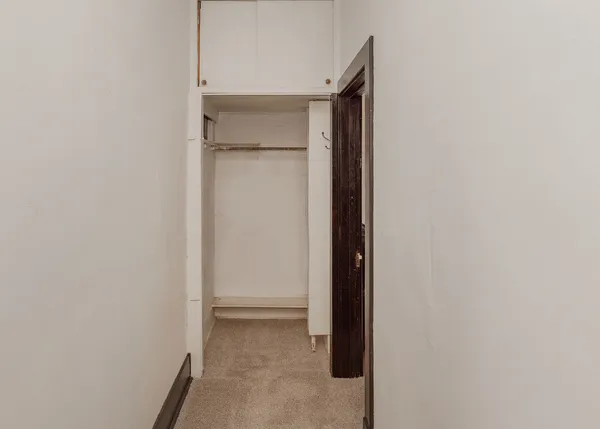 $122,000 | 1605 Arlington Avenue, Davenport, IA 52803