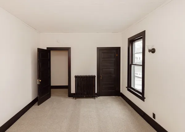 $122,000 | 1605 Arlington Avenue, Davenport, IA 52803