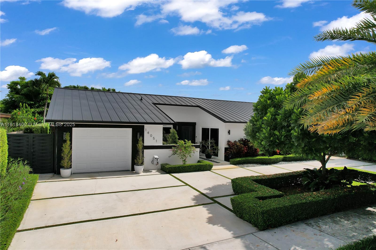 14051 Southwest 48th Street Miami, FL 33175 - Photo 2 of 53