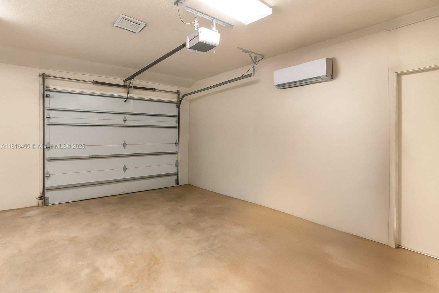 14051 Southwest 48th Street Miami, FL 33175 - Photo 37 of 53