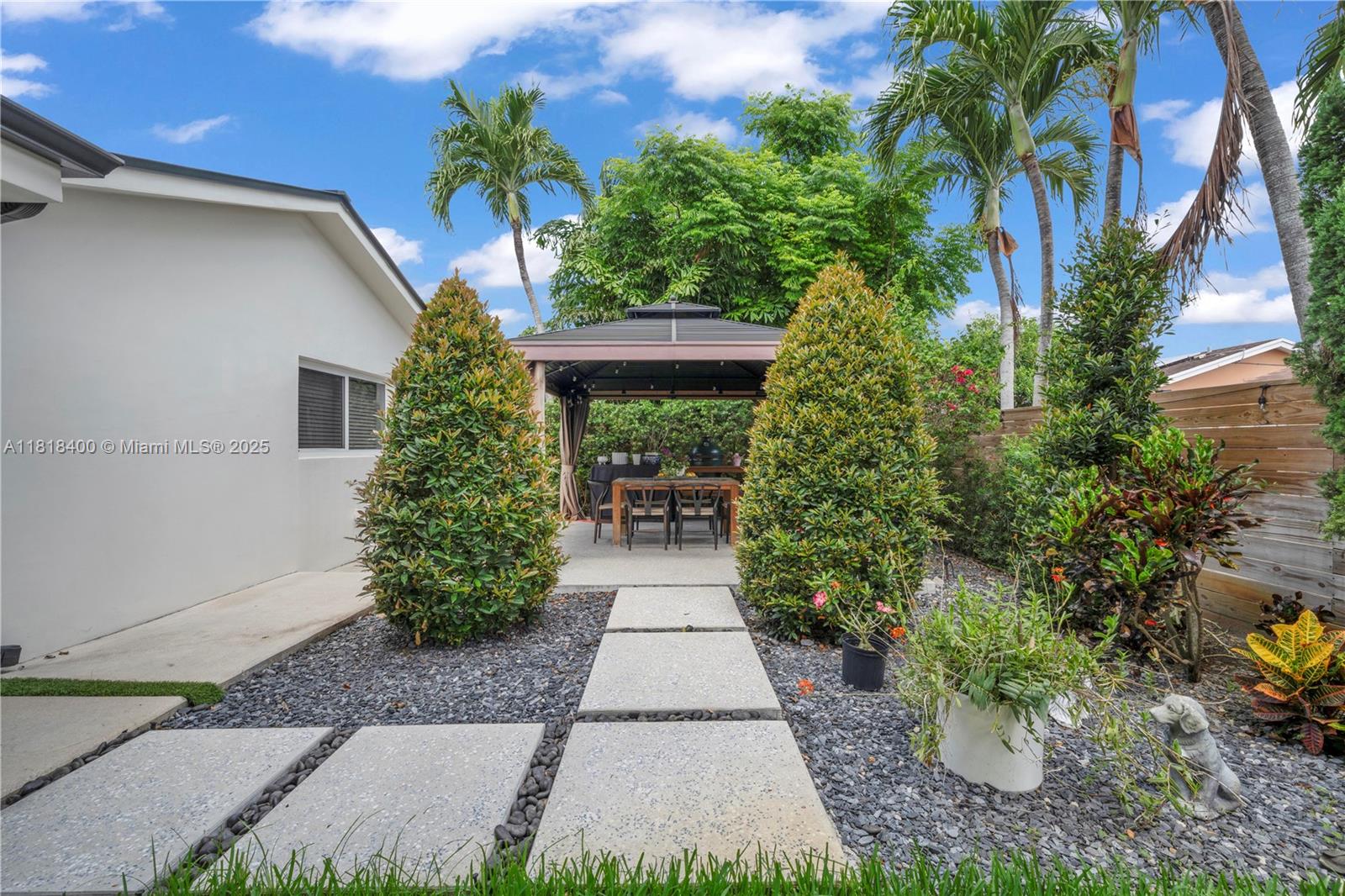 14051 Southwest 48th Street Miami, FL 33175 - Photo 45 of 53