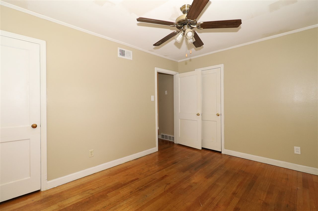 1043 North Perkins Road Memphis, TN 38122 - Photo 12 of 15