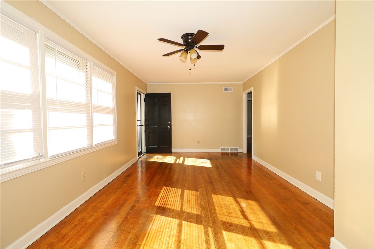 1043 North Perkins Road Memphis, TN 38122 - Photo 6 of 15