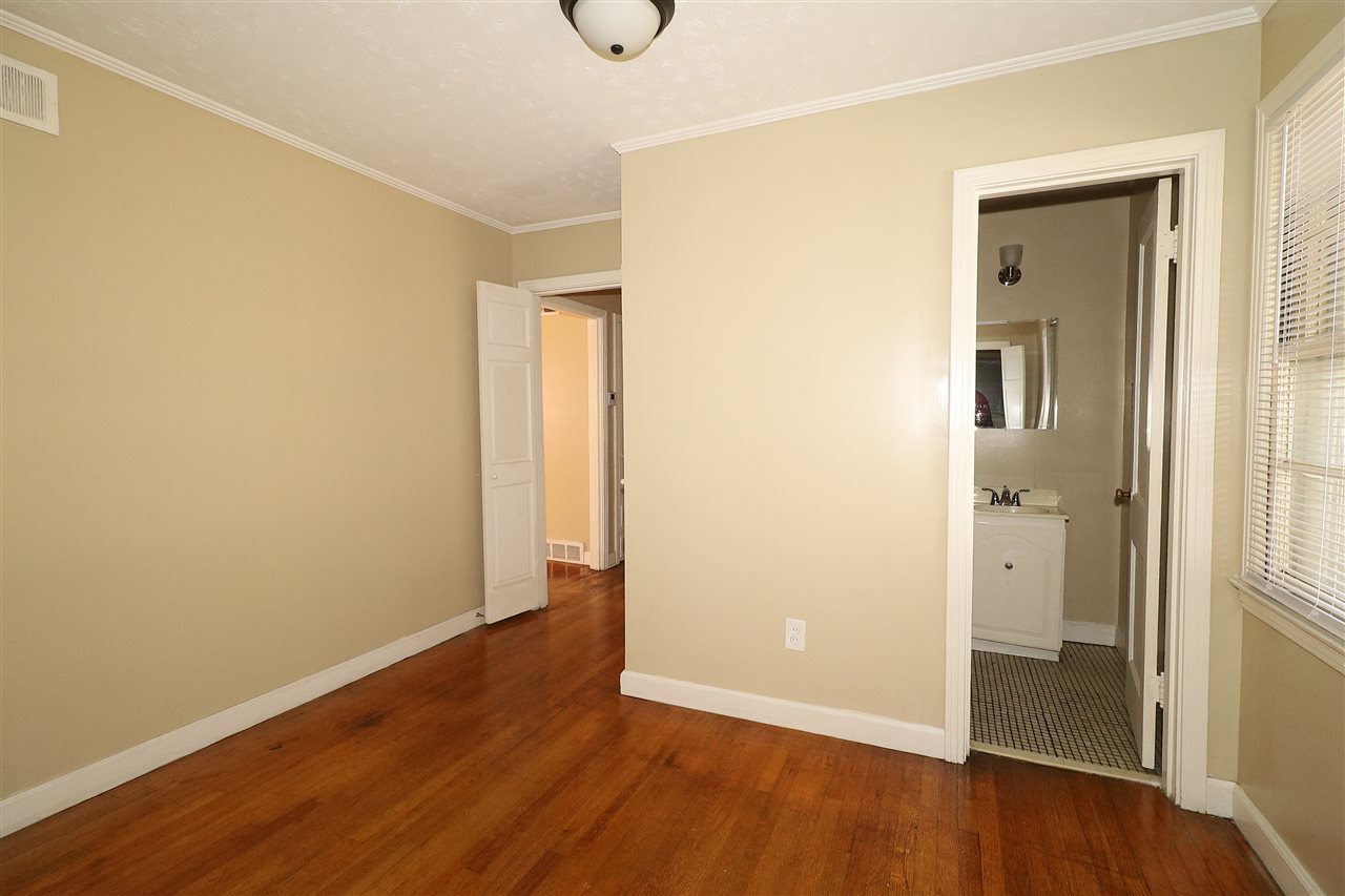 1043 North Perkins Road Memphis, TN 38122 - Photo 10 of 15