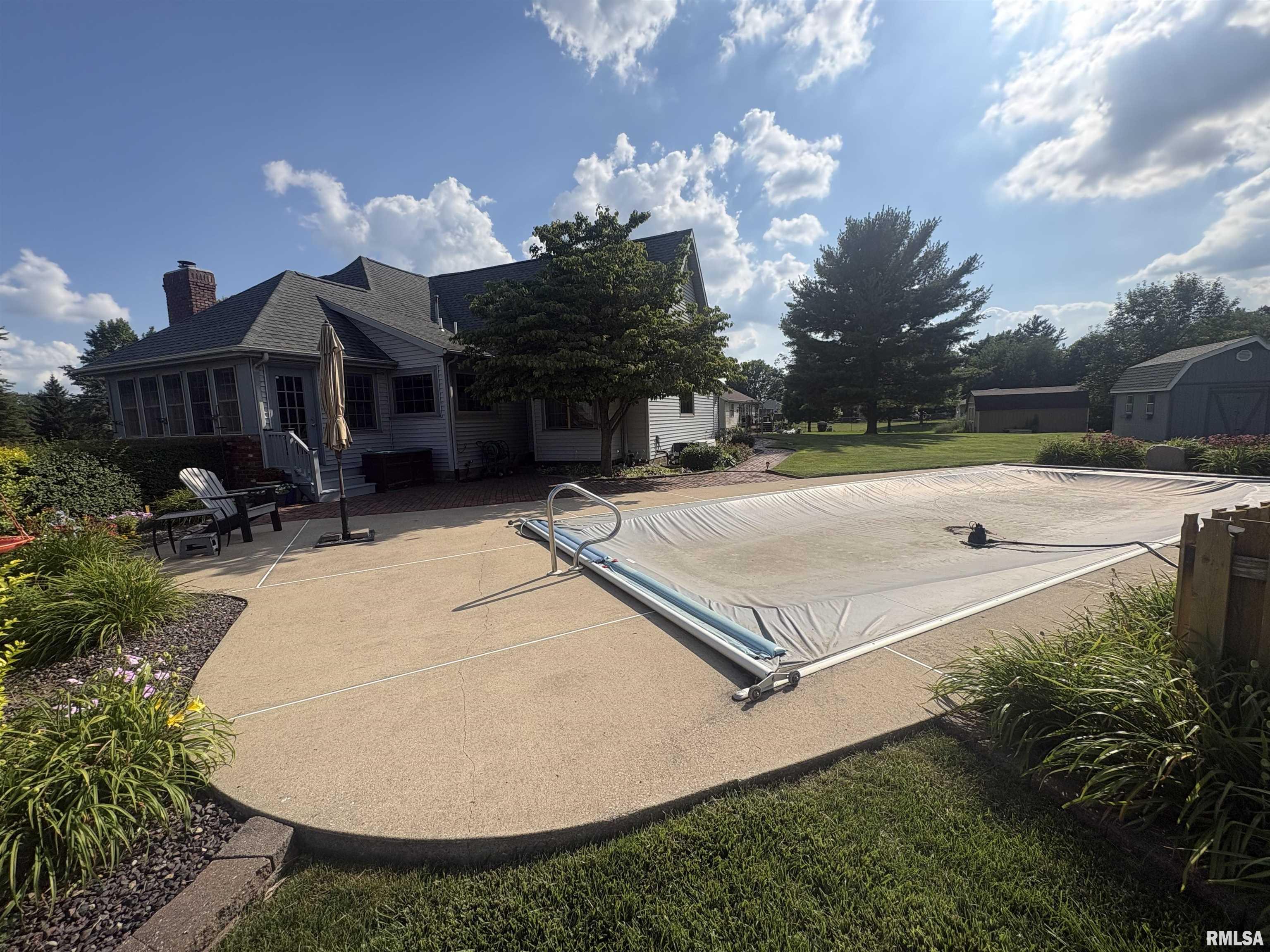 4237 Sheridan Road Pekin, IL 61554 - Photo 6 of 7