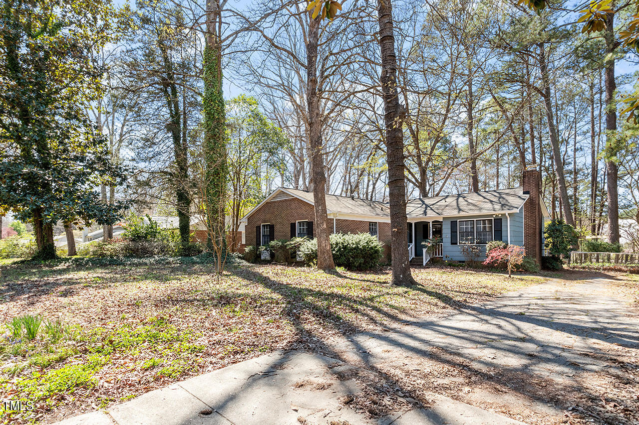 5905 Rangeley Drive Raleigh, NC 27609 - Photo 3 of 31 5905 Rangeley Drive_03