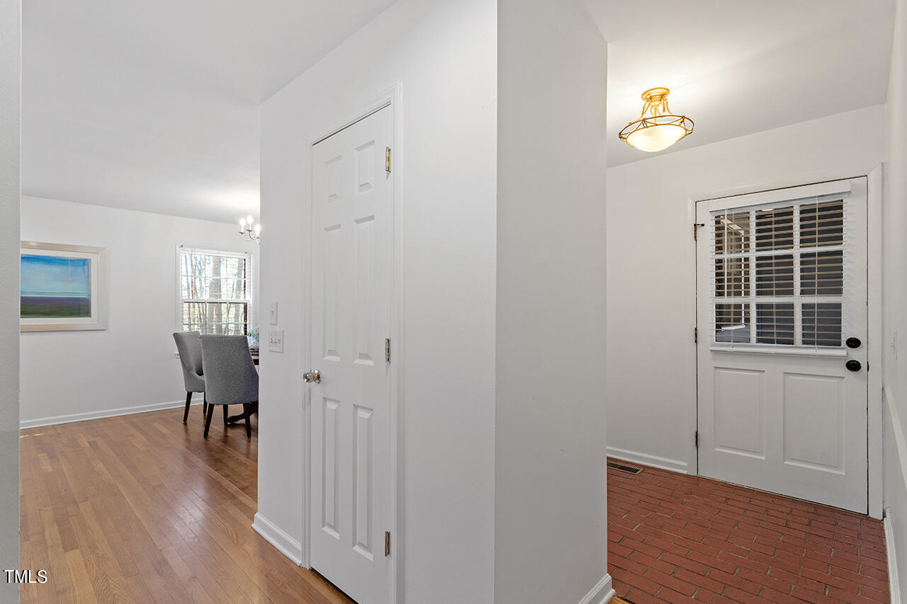 5905 Rangeley Drive Raleigh, NC 27609 - Photo 4 of 31 5905 Rangeley Drive_07