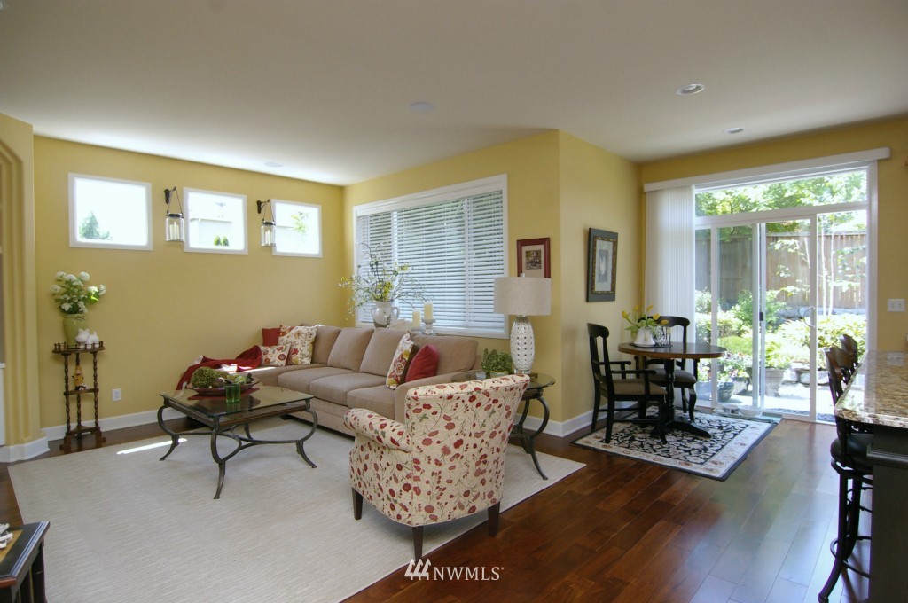 20814 37th Avenue Southeast Bothell, WA 98021 - Photo 11 of 18
