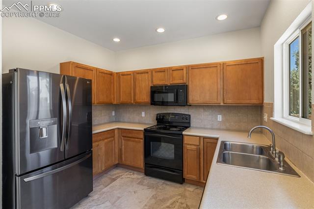 5359 Gentle Wind Road Colorado Springs, CO 80922 - Photo 11 of 36