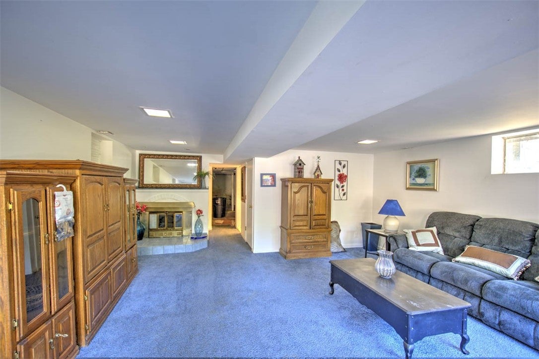 6440 West Hill Road Decatur, IL 62522 - Photo 14 of 51 Gallery Image 14