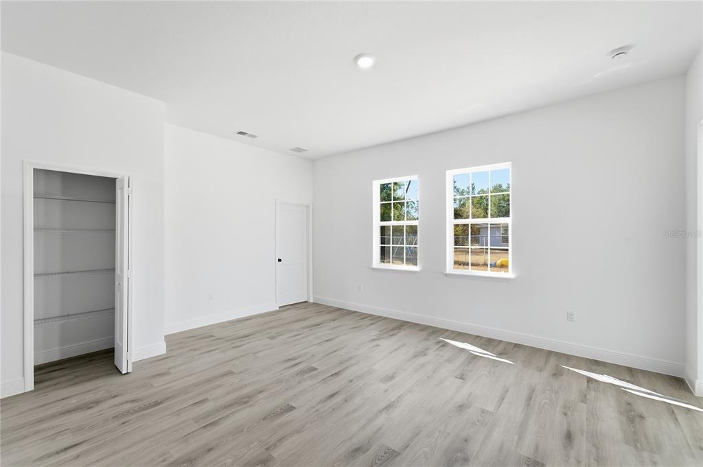 16218 Southwest 27th Terrace Road Ocala, FL 34473 - Photo 10 of 35