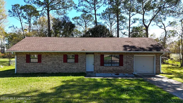 $189,900 | 12448 North Oaklawn Lane, Biloxi, MS 39532