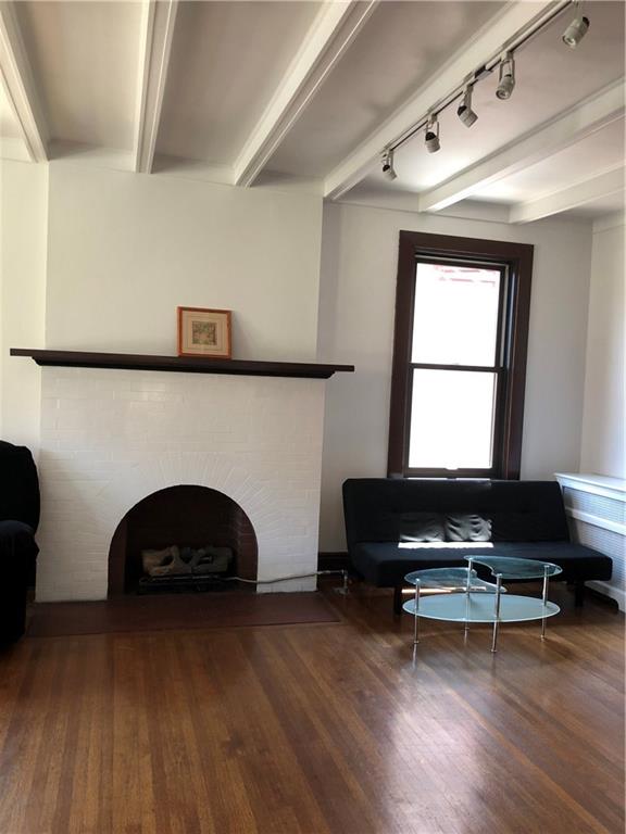 6314 Darlington Road Pittsburgh, PA 15217 - Photo 4 of 24 Living Room at 6314 Darlington