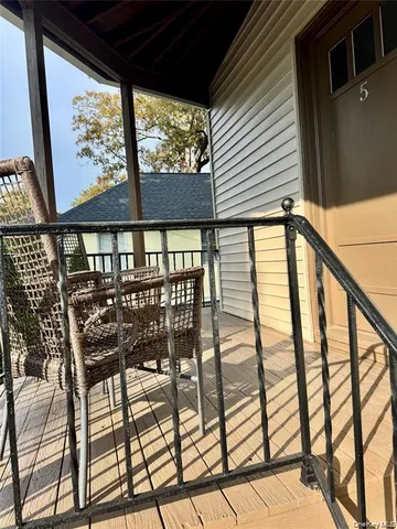 $1,700 | 47 South Middletown Road, Unit 3, Pearl River, NY 10965