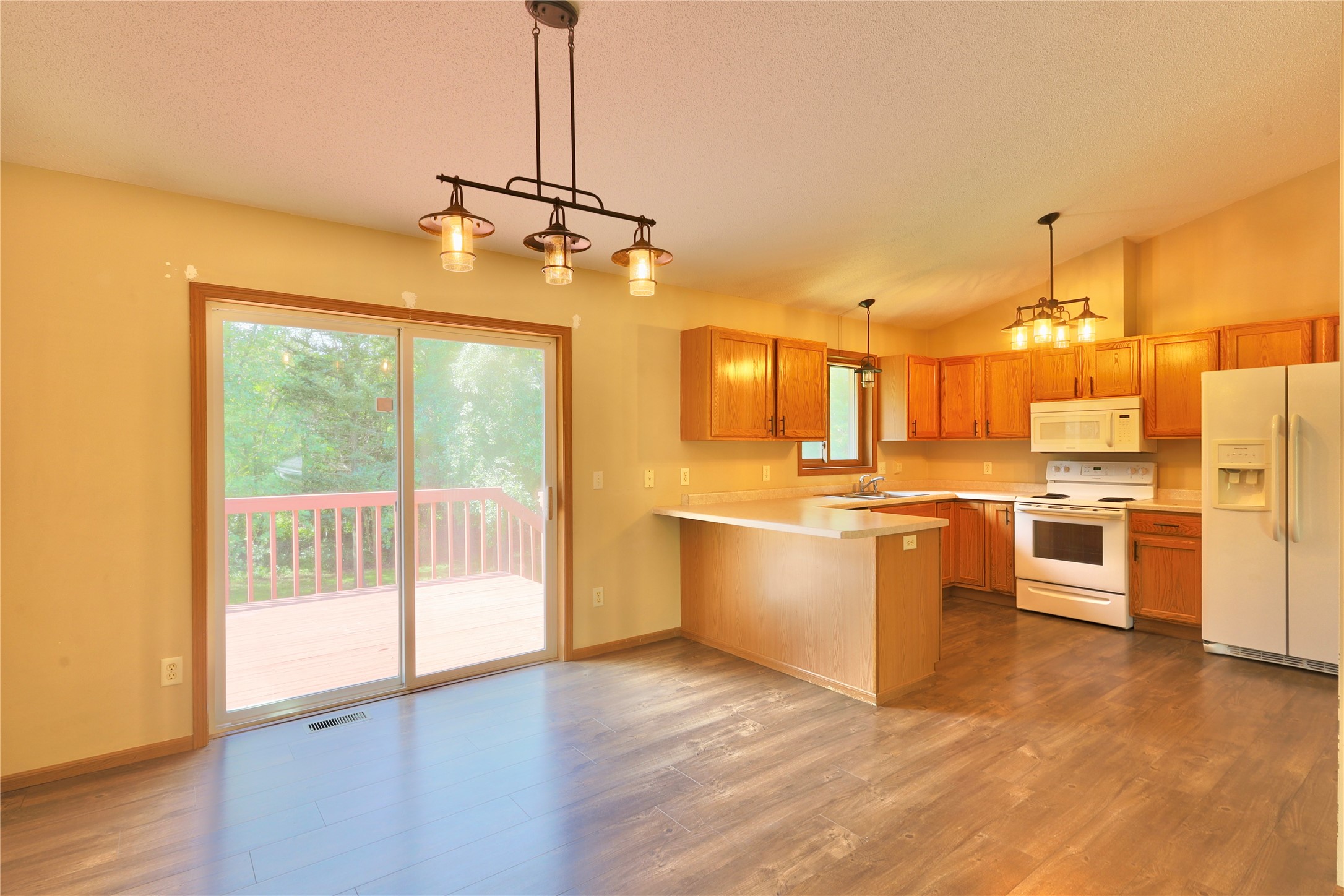 2849 Kohlhepp Road Eau Claire, WI 54703 - Photo 13 of 60