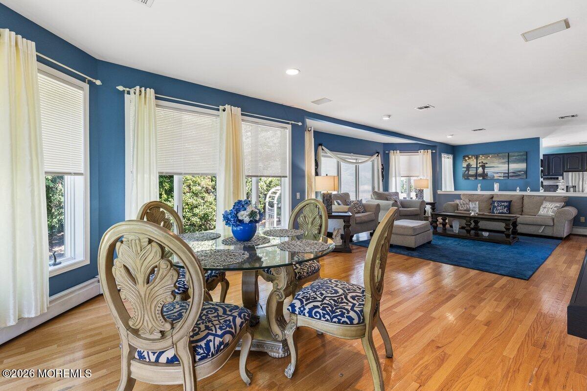 376 Morristown Road Matawan, NJ 07747 - Photo 32 of 69 Breakfast Area 2