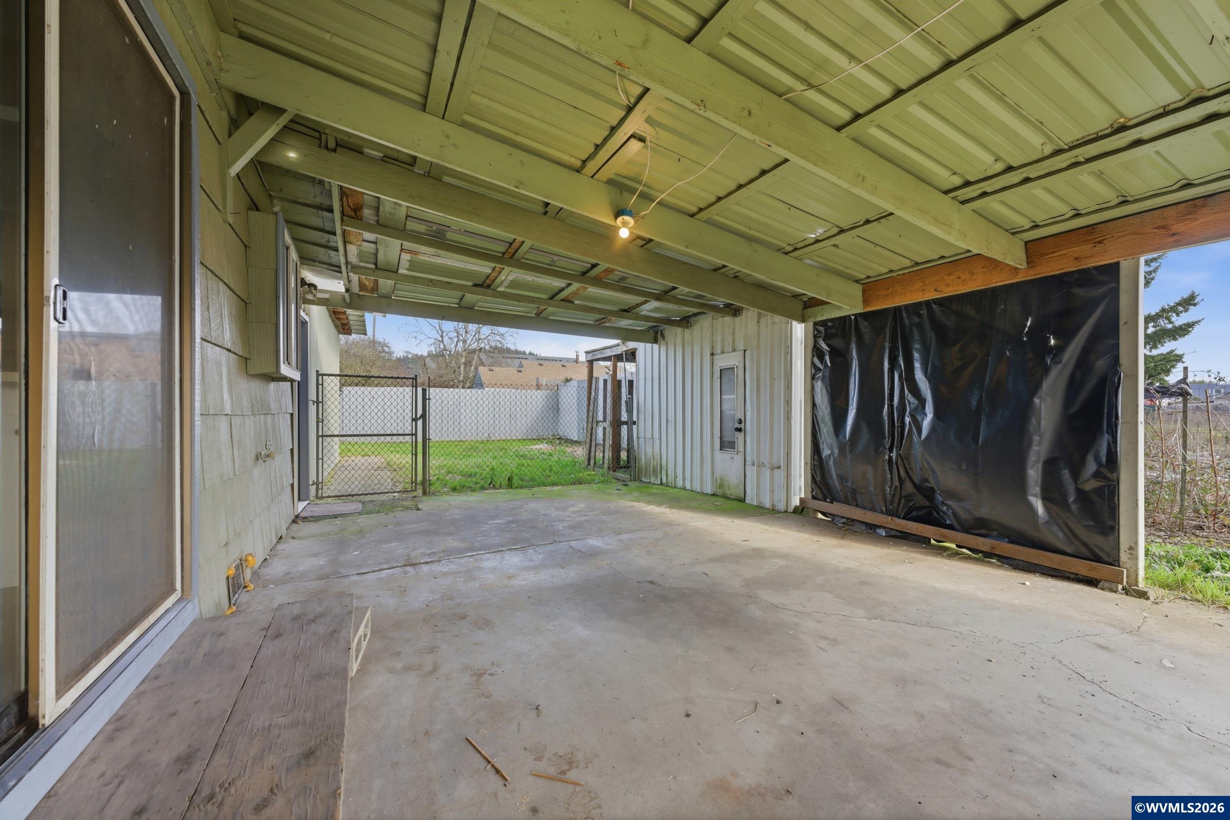 2375 Porter Street Lebanon, OR 97355 - Photo 30 of 32