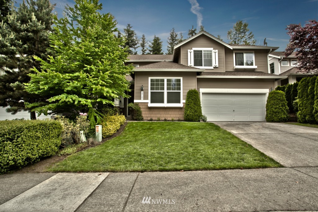 28107 Maple Ridge Way Southeast Maple Valley, WA 98038 - Photo 1 of 17