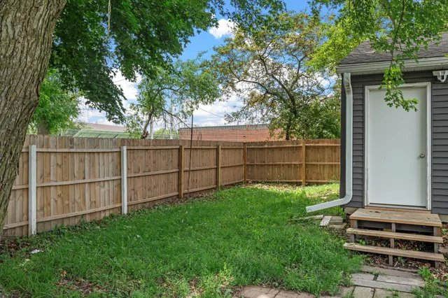 $189,900 | 213 2nd Street Northeast, Grand Meadow, MN 55936