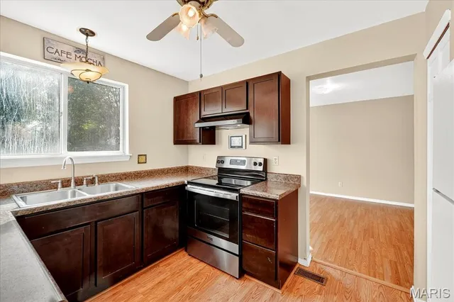 $245,000 | 1025 Exacta Court, Florissant, MO 63034