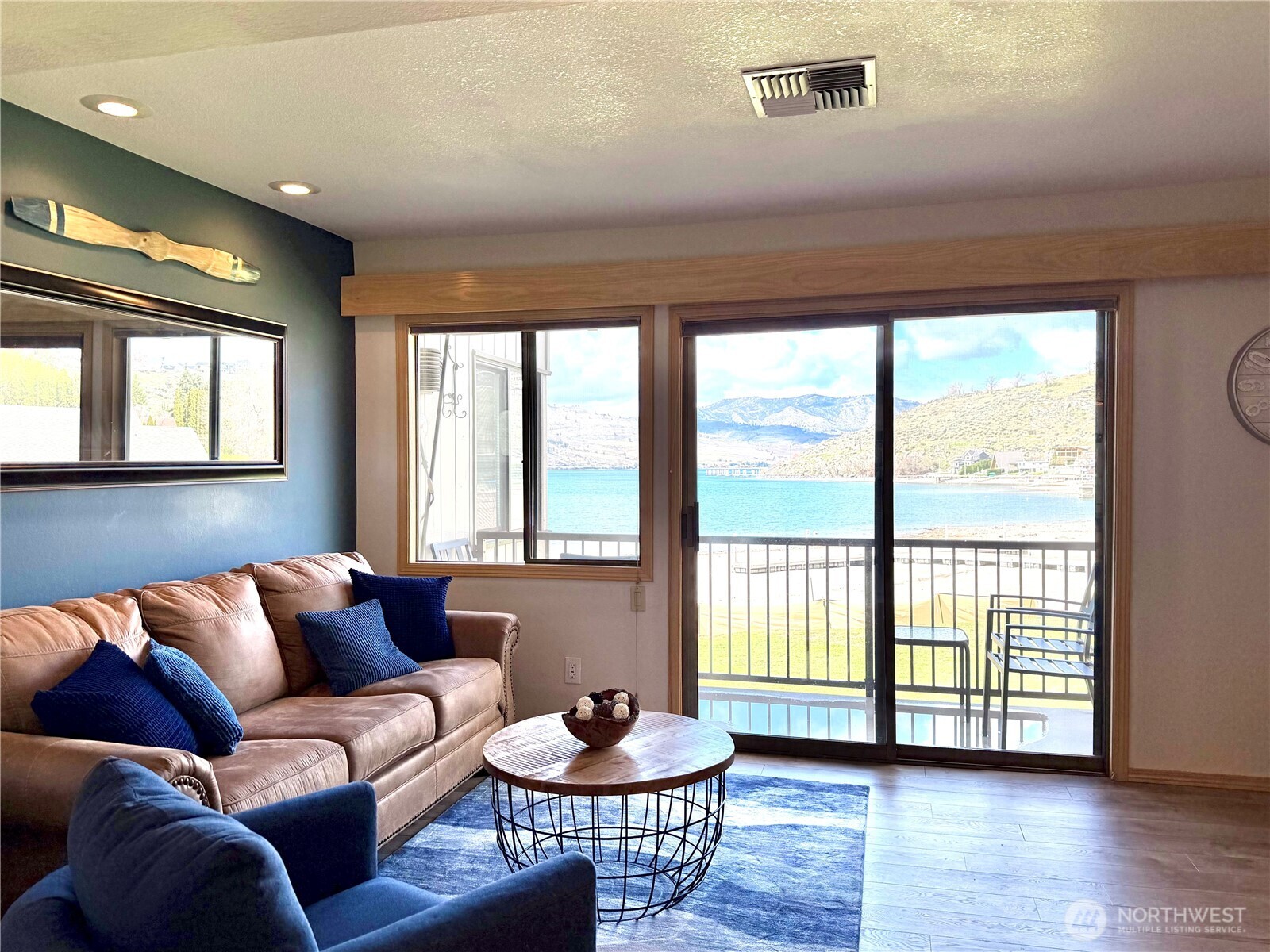104 Spader Bay Road, Unit 47 Chelan, WA 98816 - Photo 5 of 34