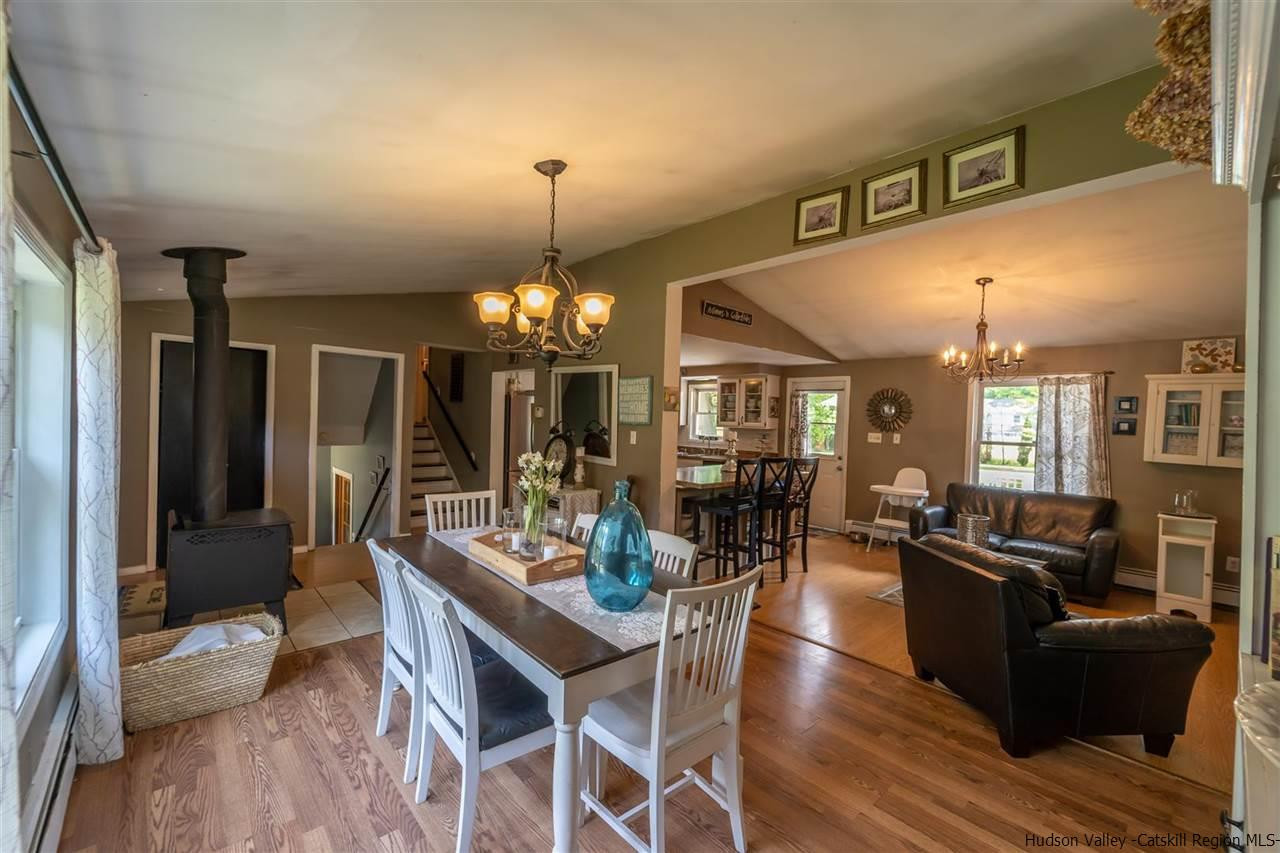 25 Riozzi Court Saugerties, NY 12477 - Photo 5 of 35 Photo 5