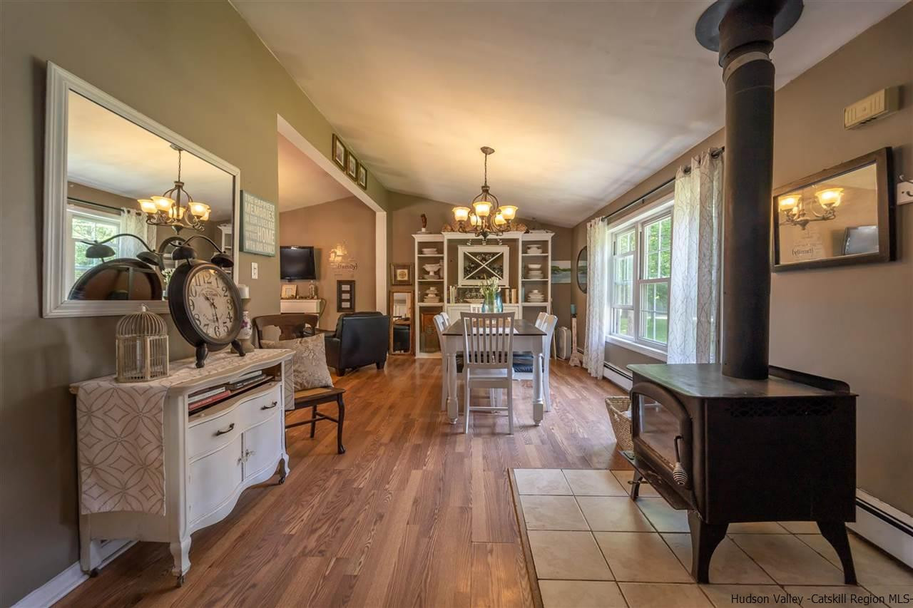 25 Riozzi Court Saugerties, NY 12477 - Photo 7 of 35 Photo 7