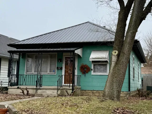 $79,900 | 2004 South High Street, Muncie, IN 47302