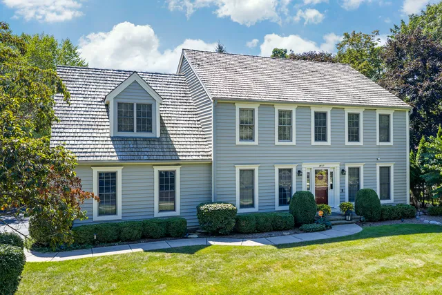 $550,000 | 4837 Middle Road, Gurnee, IL 60031