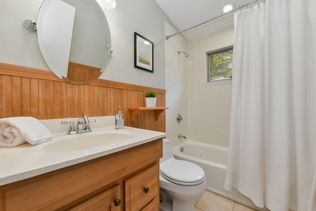 134 Summit Road Abington, MA 02351 - Photo 13 of 30