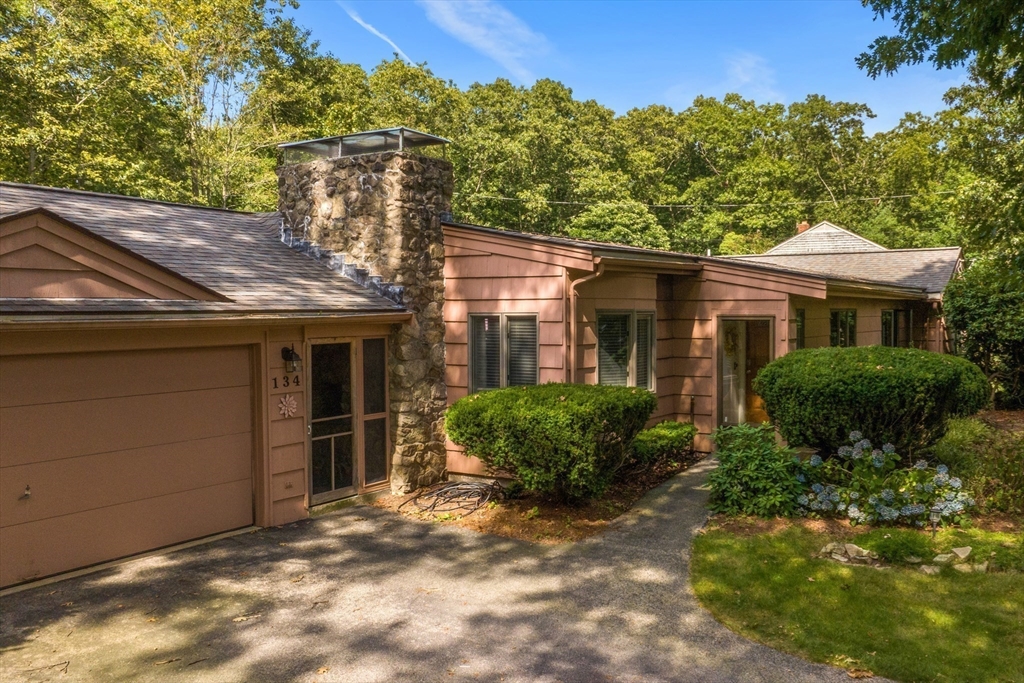 134 Summit Road Abington, MA 02351 - Photo 20 of 30