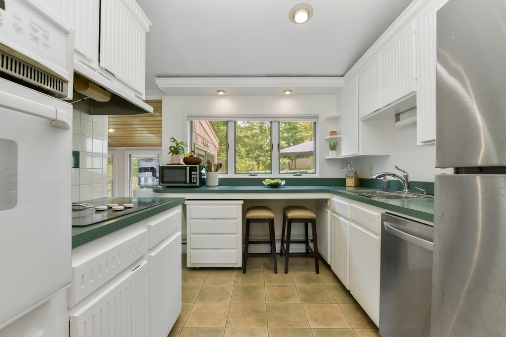 134 Summit Road Abington, MA 02351 - Photo 7 of 30