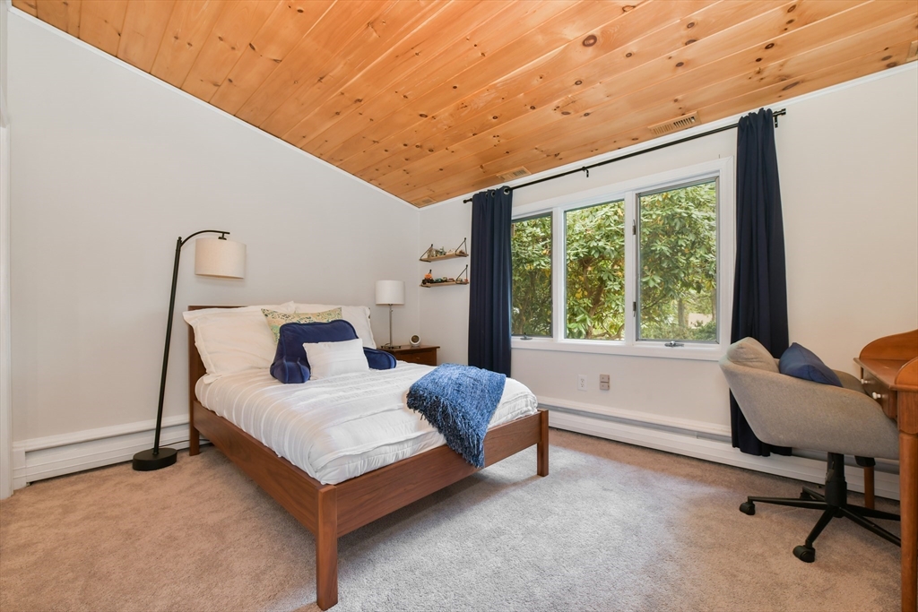 134 Summit Road Abington, MA 02351 - Photo 10 of 30