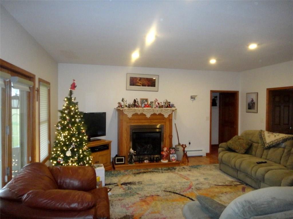 7619 Amherst Road Waynesfield, OH 45896 - Photo 5 of 23